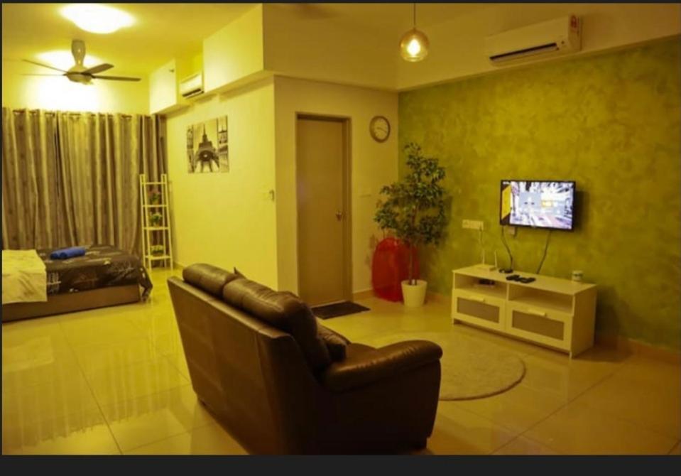 Ha20, Cyberjaya, Netflix, Wifi, Parking Apartment Luaran gambar