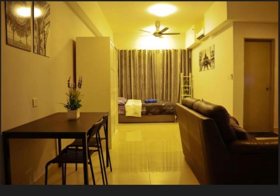 Ha20, Cyberjaya, Netflix, Wifi, Parking Apartment Luaran gambar